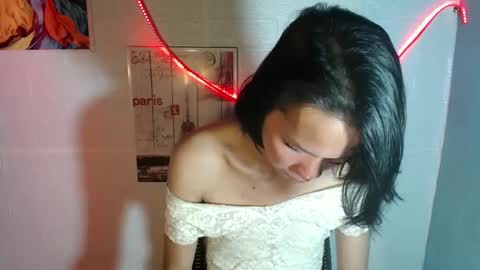 _shanexx online show from February 25, 2025, 5:36 pm