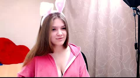Snapshot of _shy_bunny__ chatting on January 13, 2025, 10:25 am Mari online show from January 13, 2025, 10:25 am