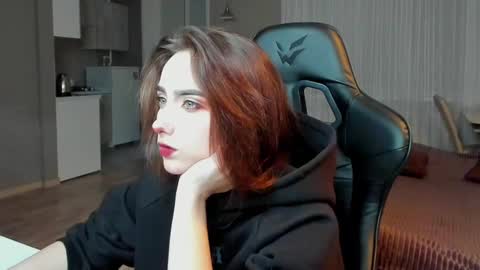 _silverdream online show from February 23, 2025, 9:16 pm