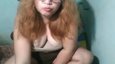 Snapshot of _simply_mama chatting on July 13, 2026, 2:09 pm _simply_mama online show from July 13, 2026, 2:09 pm