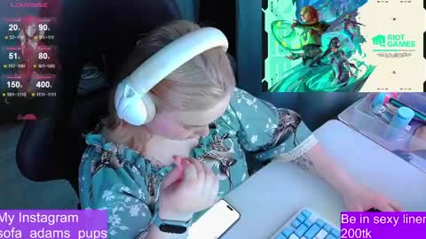 Snapshot of _sofia_adam_ chatting on May 20, 2026, 8:20 am pups online show from May 20, 2026, 8:20 am