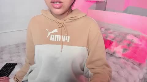 sophiagarcia - big tits- bigass online show from March 28, 2026, 10:04 am