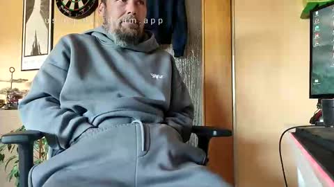 _spicymike_ online show from April 29, 2026, 11:58 am