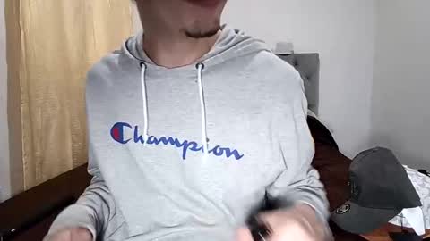 Snapshot of _spider_dick_ chatting on September 23, 2025, 1:36 pm Alejandro Pinzon online show from September 23, 2025, 1:36 pm