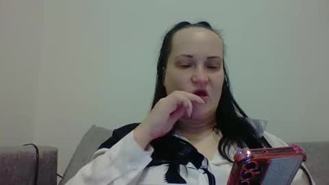 Melisa online show from October 29, 2025, 6:04 am