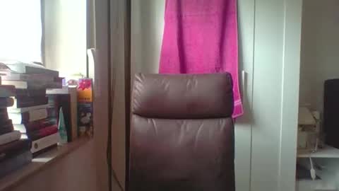 Snapshot of _squirty_pussyyy_ chatting on June 4, 2026, 6:19 am Melisa online show from June 4, 2026, 6:19 am