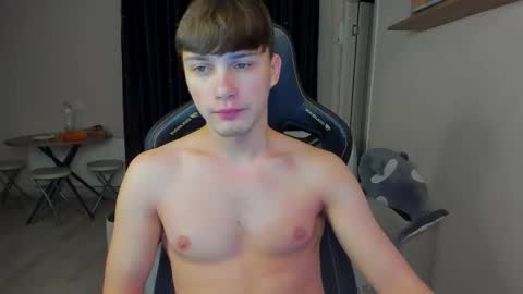 MARKPVT IS OPEN online show from December 23, 2025, 4:21 am