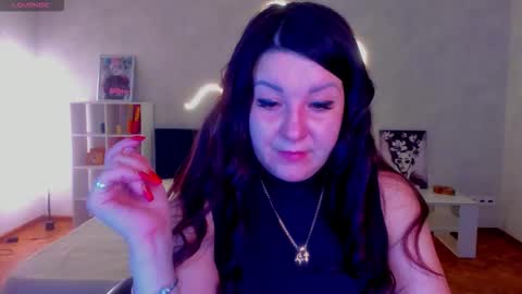 Snapshot of _still_her chatting on November 26, 2025, 1:06 am Erica online show from November 26, 2025, 1:06 am