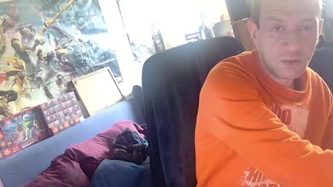 _svenerd_____ online show from May 11, 2026, 11:49 am