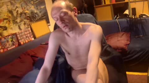 _svenerd_____ online show from June 5, 2026, 11:54 pm