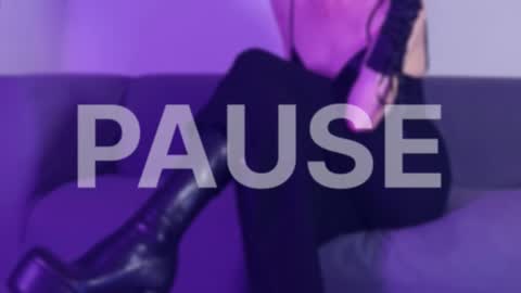 Snapshot of _swaa chatting on February 13, 2025, 3:14 pm Ann online show from February 13, 2025, 3:14 pm