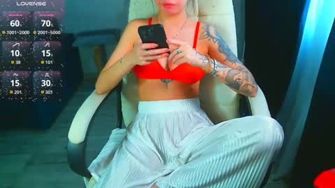 Milana   welcome to my world  online show from February 6, 2026, 7:12 am