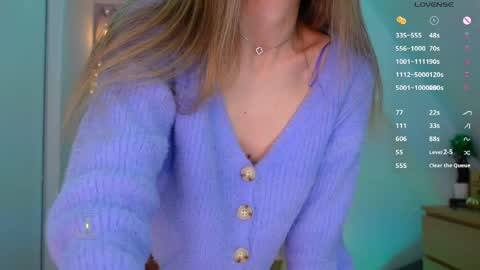 Snapshot of _sweetcams_ chatting on May 21, 2026, 5:36 am Dasha online show from May 21, 2026, 5:36 am