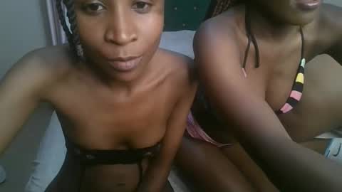 _sweetebony_r online show from February 4, 2026, 4:46 pm