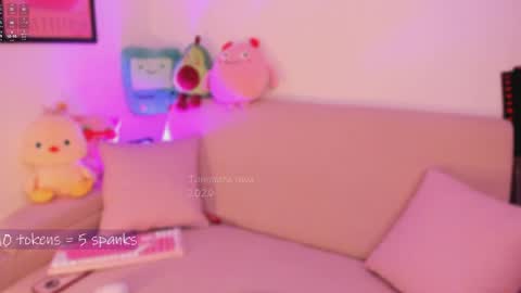 Snapshot of _tammarra_ chatting on May 11, 2026, 9:23 pm _tammarra_ online show from May 11, 2026, 9:23 pm