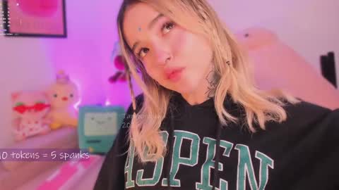 Snapshot of _tammarra_ chatting on May 29, 2026, 9:13 pm _tammarra_ online show from May 29, 2026, 9:13 pm