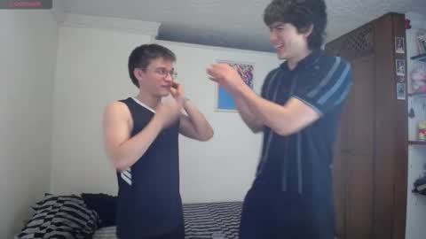 Scot y Patrick online show from November 26, 2025, 1:28 am