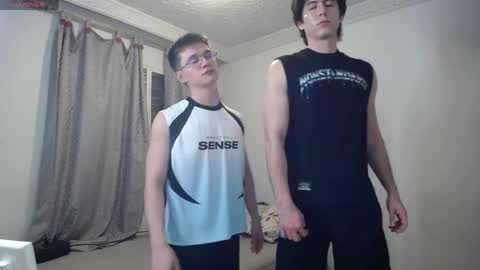 Scot y Patrick online show from April 13, 2026, 11:21 pm