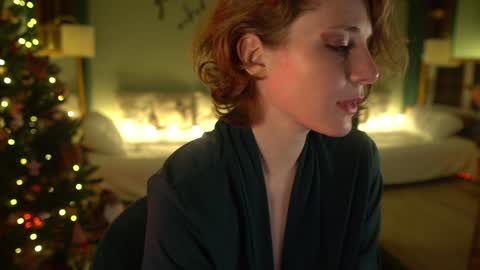 Evi online show from December 22, 2024, 1:55 am