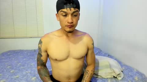 Snapshot of _tommyandgrace chatting on February 13, 2025, 5:16 am Tommy and Grace online show from February 13, 2025, 5:16 am