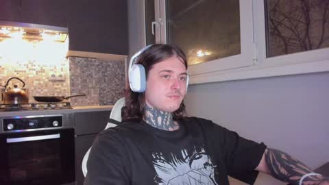 _torfin_ online show from December 13, 2024, 10:55 pm