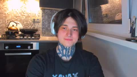 _torfin_ online show from March 27, 2026, 1:44 am