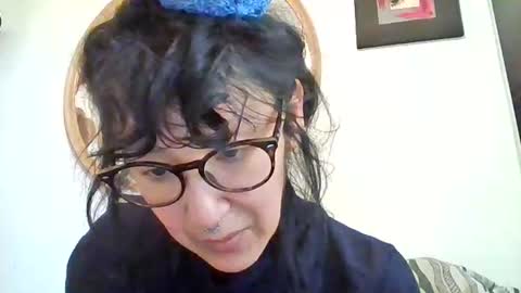 _tutti_frutti_ online show from January 15, 2026, 5:34 am