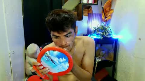 Snapshot of _urbabypam chatting on January 16, 2025, 12:20 pm Urjerick online show from January 16, 2025, 12:20 pm