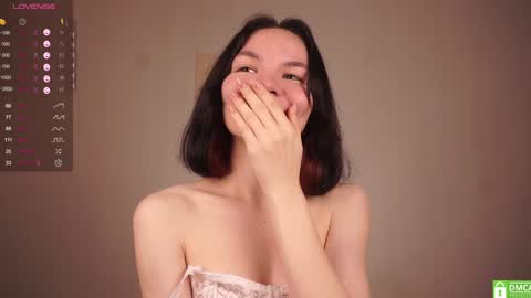 Viola online show from February 1, 2025, 9:19 pm