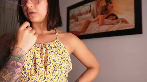 VICTORIA online show from April 13, 2026, 1:33 am