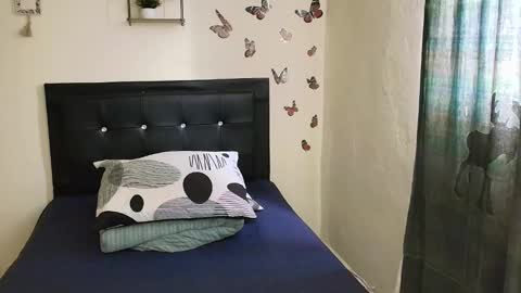 _victoriia_971 online show from October 29, 2025, 12:40 pm