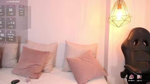 Snapshot of _vix555_ chatting on December 21, 2024, 12:42 am Vix online show from December 21, 2024, 12:42 am