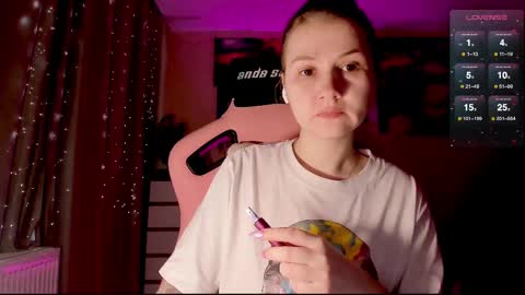 Enni online show from February 27, 2025, 7:55 am