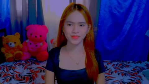 _xxlilly online show from May 20, 2026, 7:14 am