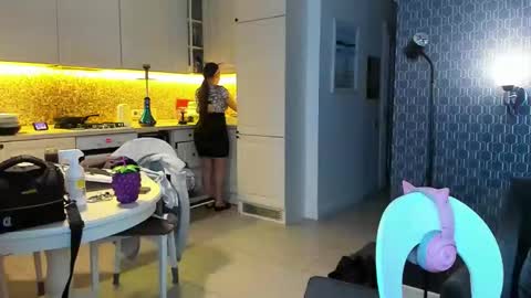 _your__pleasure_ online show from November 21, 2025, 3:22 pm