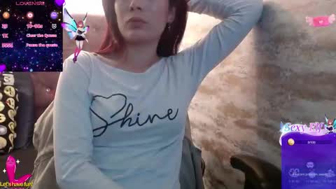 Snapshot of _yuyi chatting on February 10, 2026, 11:42 pm Yuyi online show from February 10, 2026, 11:42 pm