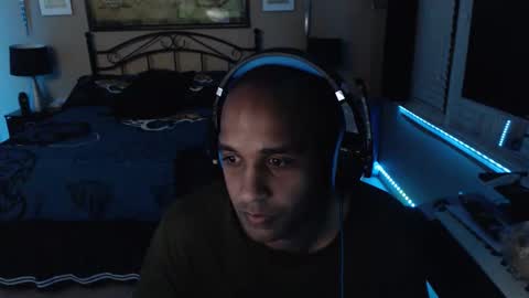 a4orce online show from March 5, 2026, 3:13 am