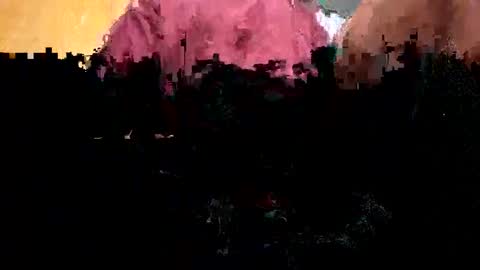 Snapshot of a_rae93 chatting on October 10, 2025, 4:22 am a_rae93 online show from October 10, 2025, 4:22 am