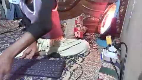 Snapshot of aakhan804 chatting on February 9, 2026, 8:35 pm aakhan804 online show from February 9, 2026, 8:35 pm