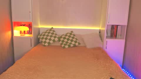 Lea online show from December 20, 2024, 5:40 pm