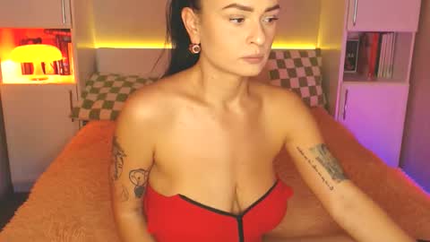 Lea online show from February 15, 2025, 5:28 pm