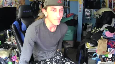 Snapshot of aaron111dub chatting on February 24, 2026, 4:16 pm NorCalLongSlong online show from February 24, 2026, 4:16 pm