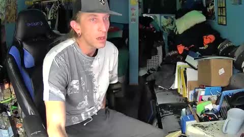 Snapshot of aaron111dub chatting on April 22, 2026, 3:35 pm NorCalLongSlong online show from April 22, 2026, 3:35 pm