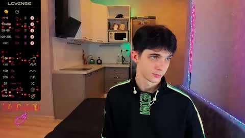 Aaron Bang online show from November 30, 2025, 12:14 am