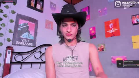 Aaron  online show from January 8, 2025, 6:52 am