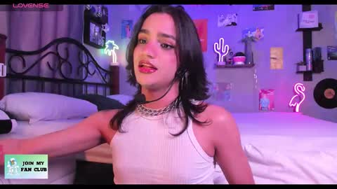 Snapshot of aaron_darkus chatting on February 10, 2026, 3:38 pm Aaron online show from February 10, 2026, 3:38 pm