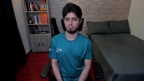 Aaron online show from January 23, 2025, 10:33 pm