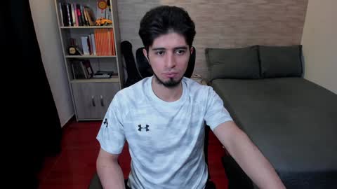 Aaron online show from January 25, 2025, 9:04 pm