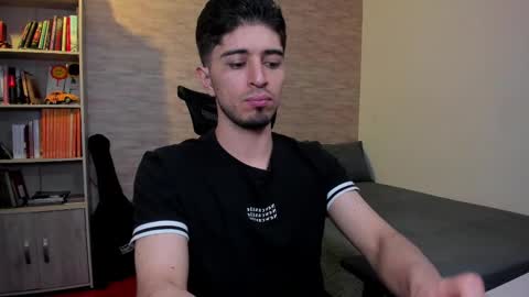 Aaron online show from March 3, 2025, 5:50 pm