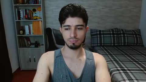 Aaron online show from October 18, 2025, 7:03 pm